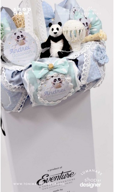 Lumanare botez cu ursuletul Panda, urs polar si baloane de aer cald, Panda Journey 7